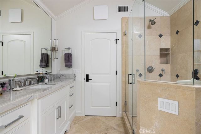 1 San Martin Way, Corona Del Mar, CA 92625