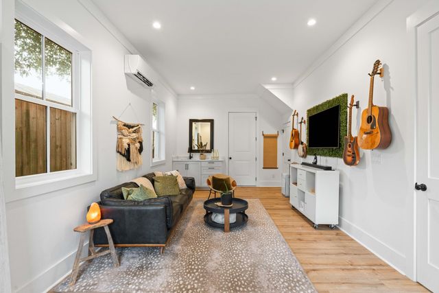 733 Atlantic Street, Mount Pleasant, SC 29464