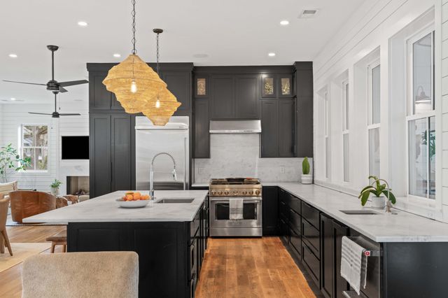 733 Atlantic Street, Mount Pleasant, SC 29464