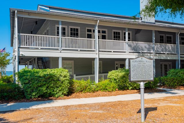 733 Atlantic Street, Mount Pleasant, SC 29464