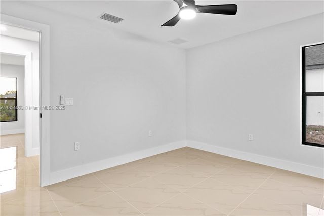 456 Mercedes CT, Lehigh Acres, FL 33972