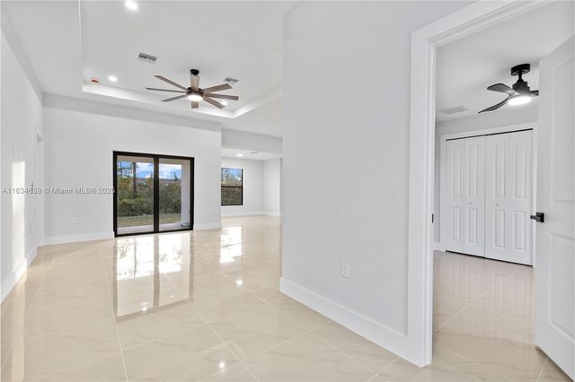 456 Mercedes CT, Lehigh Acres, FL 33972