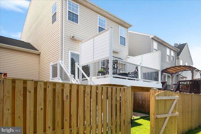 311 EBAUGH DR SE, Leesburg, VA 20175