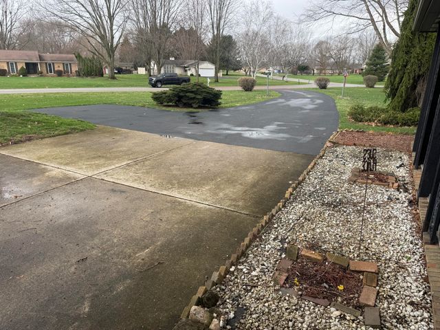 4607 S Plateau Drive 4607 S Plateau Drive, Springfield, OH 45502