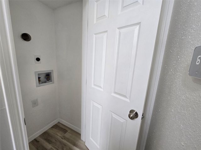 12660 Ashford Point Drive 402, Houston, TX 77082