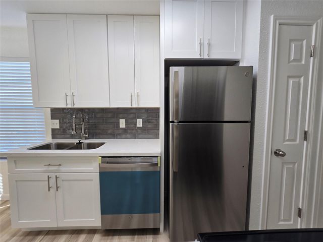 12660 Ashford Point Drive 402, Houston, TX 77082