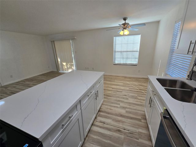 12660 Ashford Point Drive 402, Houston, TX 77082