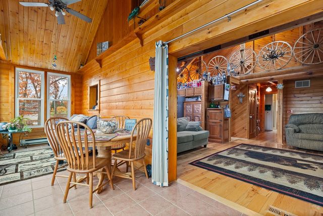 14601 Brookhurst Drive, Cement City, MI 49233