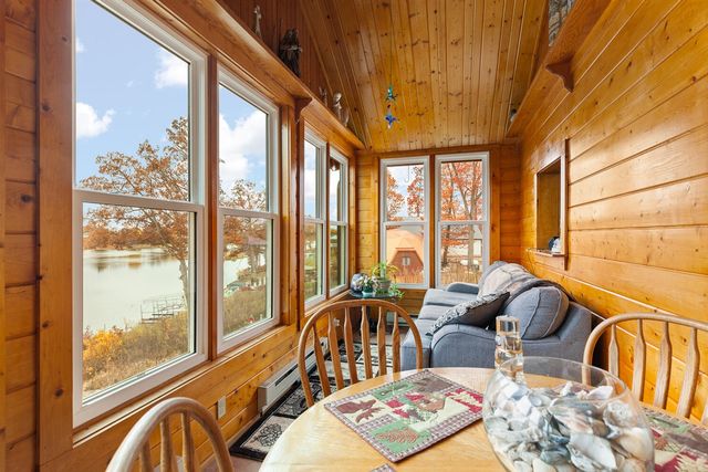 14601 Brookhurst Drive, Cement City, MI 49233