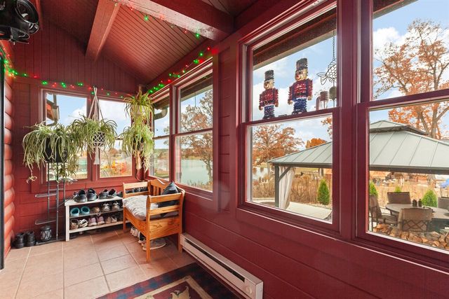 14601 Brookhurst Drive, Cement City, MI 49233