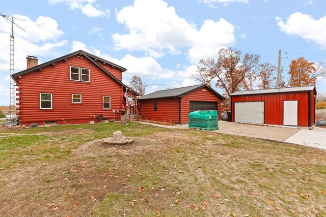 14601 Brookhurst Drive, Cement City, MI 49233