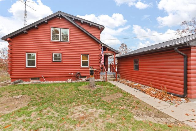 14601 Brookhurst Drive, Cement City, MI 49233