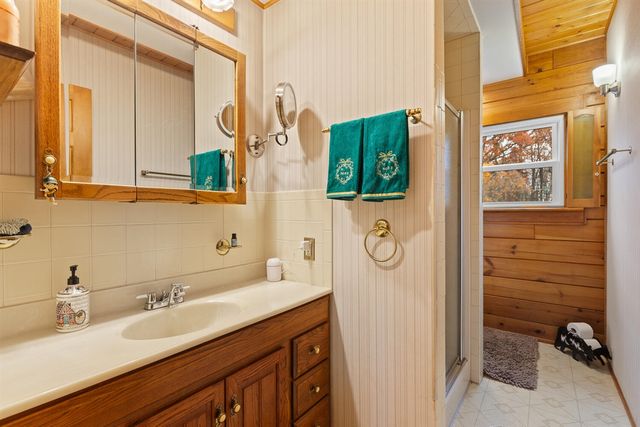 14601 Brookhurst Drive, Cement City, MI 49233