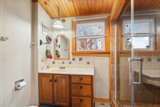 14601 Brookhurst Drive, Cement City, MI 49233