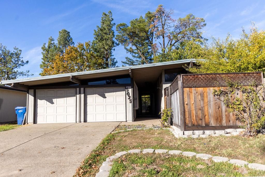 5025 Hemlock St, Sacramento, CA 95841