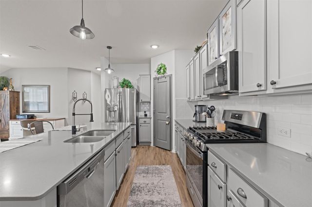 21400 Bird Wing DR, Pflugerville, TX 78660