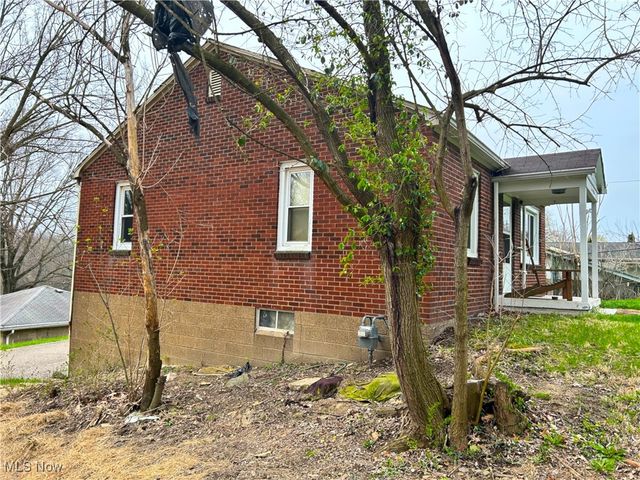 164 Franklin Street, Weirton, WV 26062