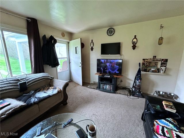 164 Franklin Street, Weirton, WV 26062