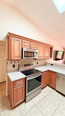 898 CRITTENDEN AVENUE, Orange City, FL 32763