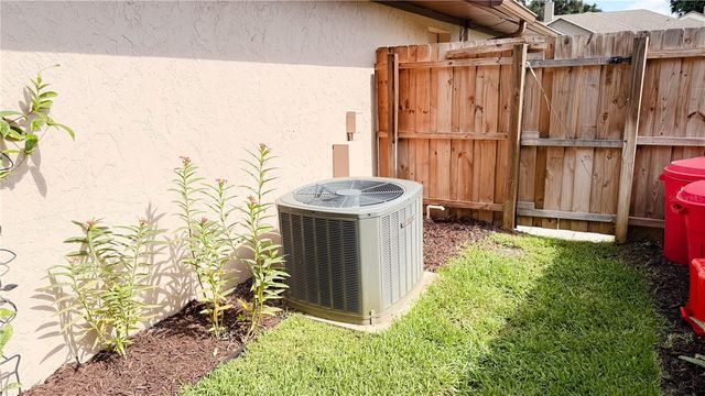 898 CRITTENDEN AVENUE, Orange City, FL 32763