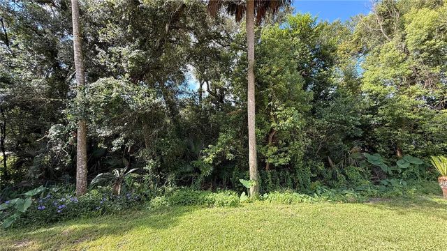 898 CRITTENDEN AVENUE, Orange City, FL 32763