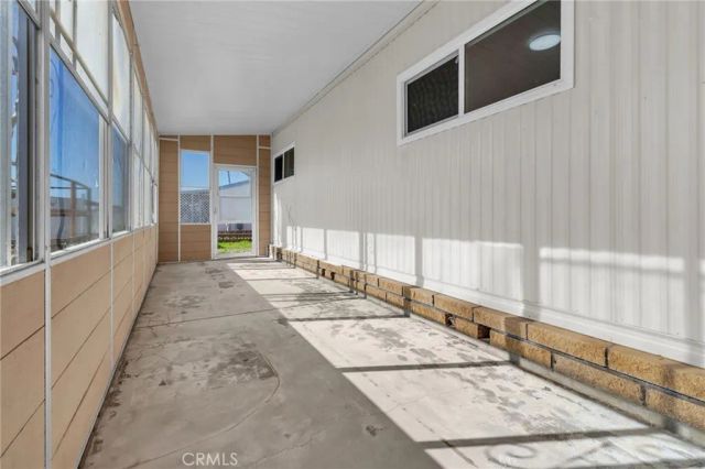 841 S Lyon, Hemet, CA 92543