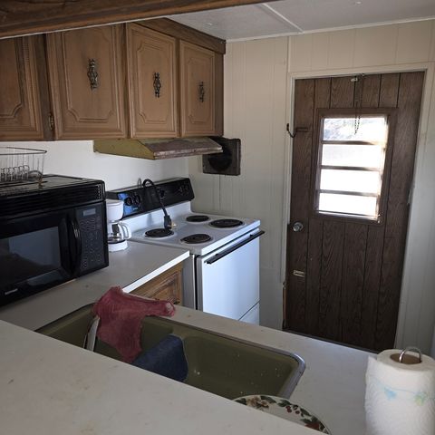 2089 Highway 131, Baker Hill, AL 36027