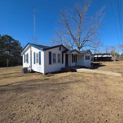 2089 Highway 131, Baker Hill, AL 36027