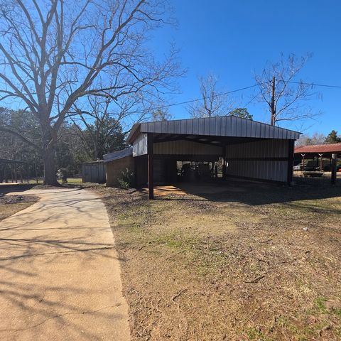 2089 Highway 131, Baker Hill, AL 36027