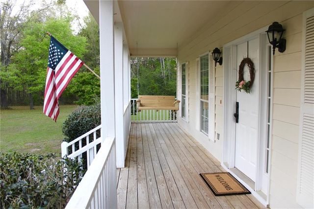 13350 Thompson Road, Wilmer, AL 36587