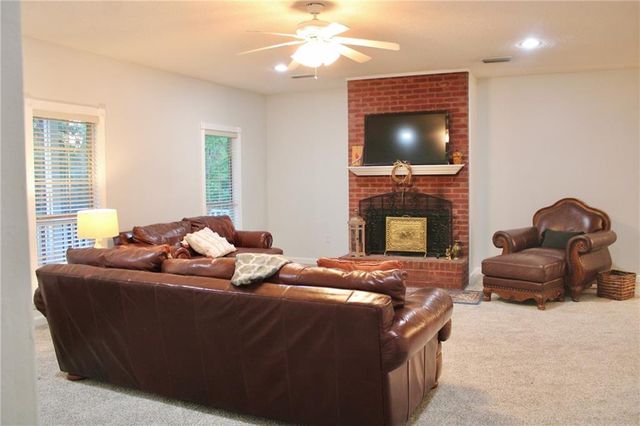 13350 Thompson Road, Wilmer, AL 36587