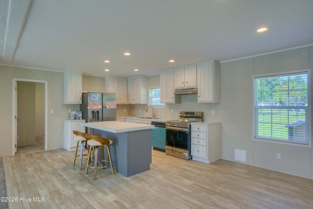 1118 Old Tar Landing Road, Jacksonville, NC 28540