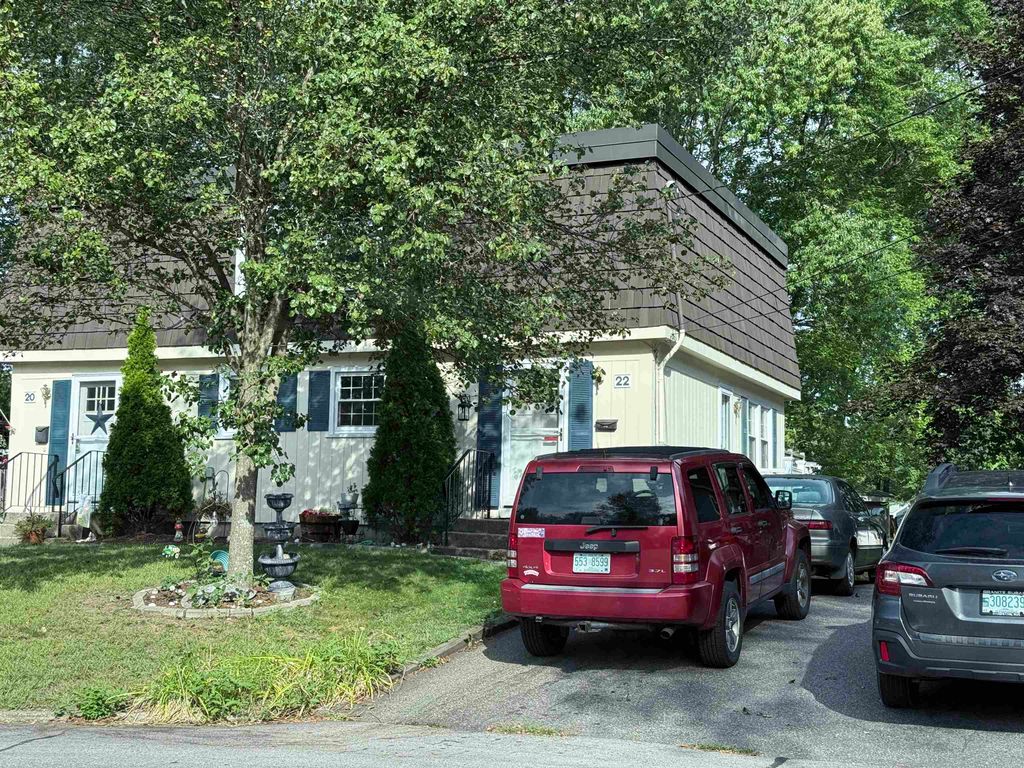 22 Kern Drive, Nashua, NH 03060