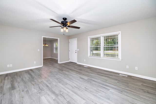 65 Alice Drive, Sumter, SC 29150