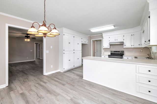 65 Alice Drive, Sumter, SC 29150