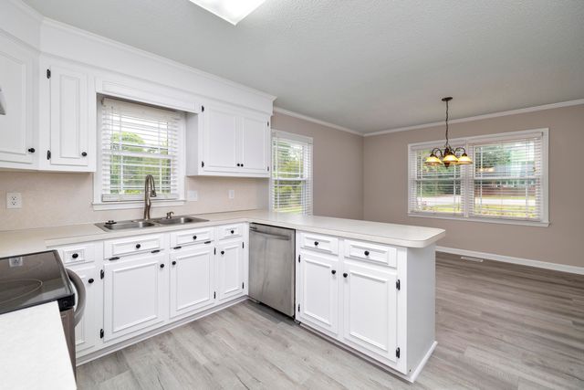 65 Alice Drive, Sumter, SC 29150