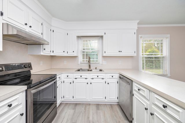 65 Alice Drive, Sumter, SC 29150