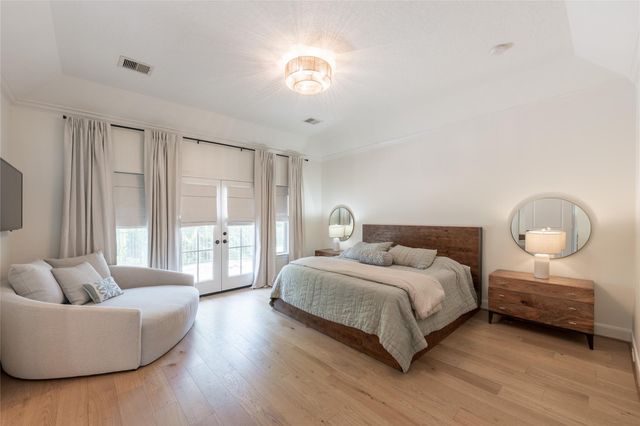 8011 Serenity Court, Houston, TX 77025