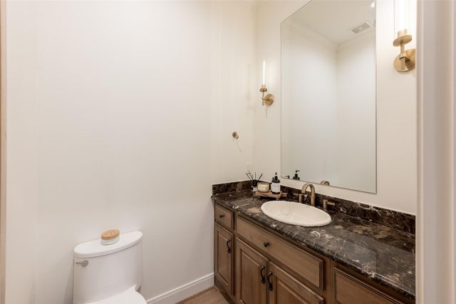 8011 Serenity Court, Houston, TX 77025
