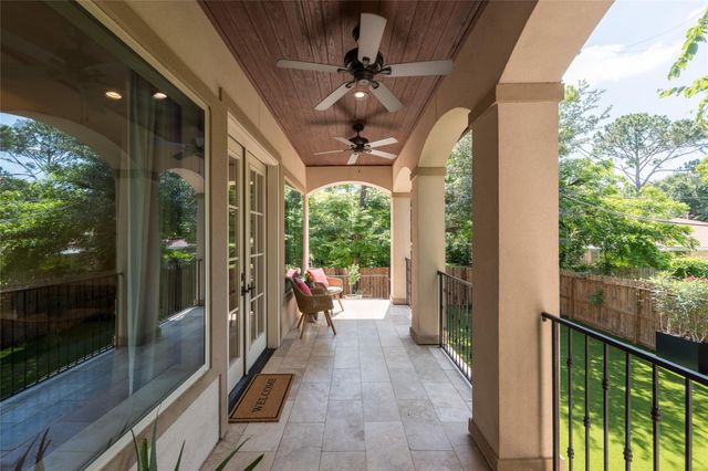 8011 Serenity Court, Houston, TX 77025
