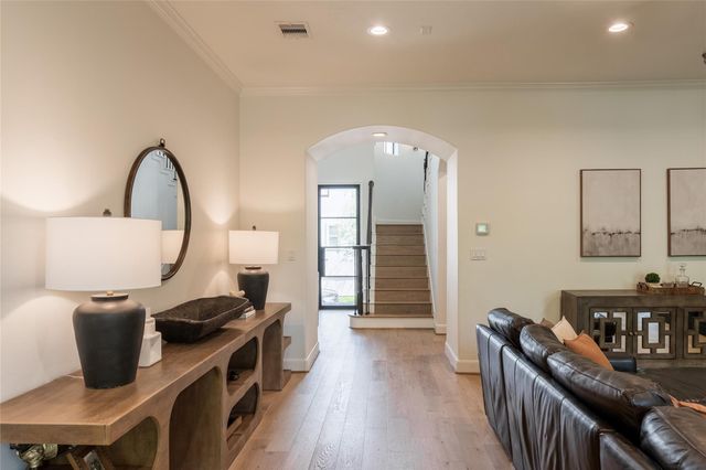8011 Serenity Court, Houston, TX 77025