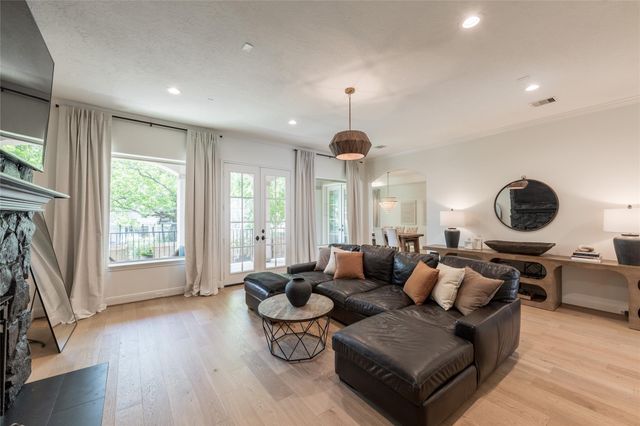 8011 Serenity Court, Houston, TX 77025