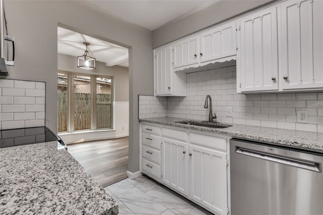 1409 Oxford Street, Arlington, TX 76013