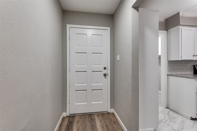 1409 Oxford Street, Arlington, TX 76013