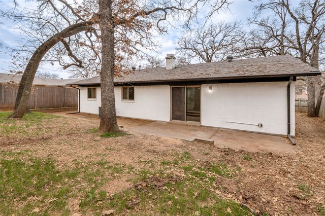 1409 Oxford Street, Arlington, TX 76013