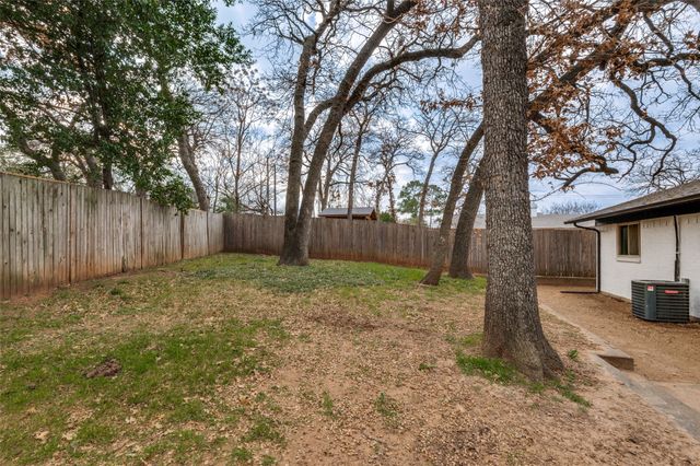 1409 Oxford Street, Arlington, TX 76013
