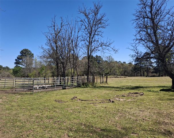 435 Fm 2064 N, Jacksonville, TX 75766