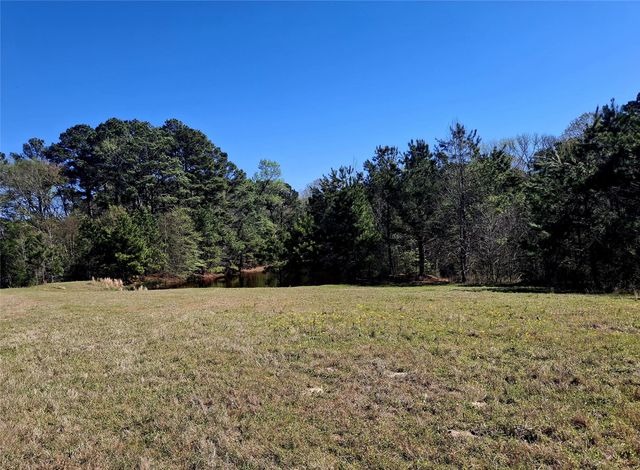 435 Fm 2064 N, Jacksonville, TX 75766