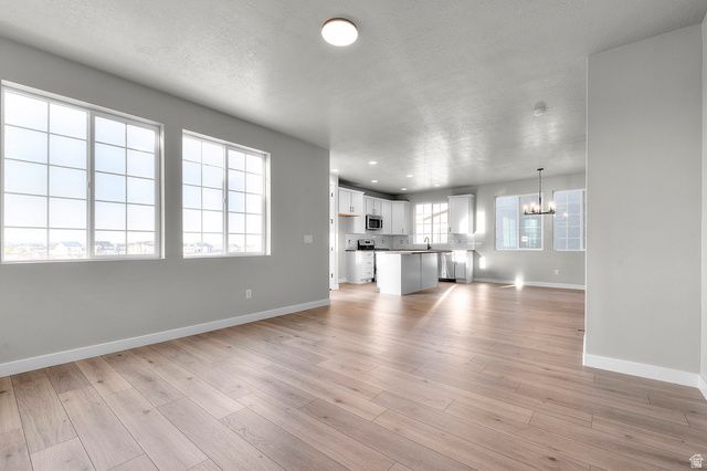 6644 W SPRING SNOW LN, Herriman, UT 84096