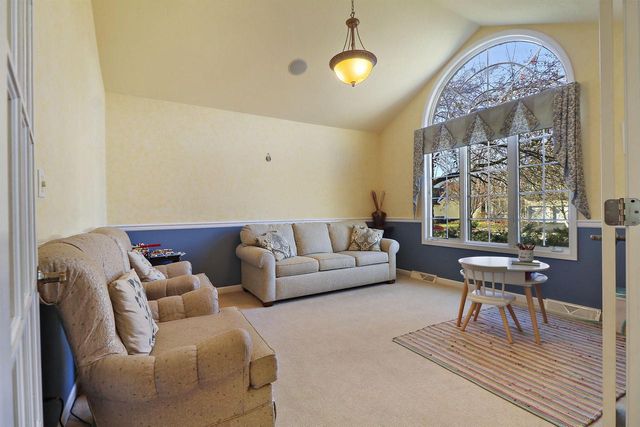 6001 94th COURT, Kenosha, WI 53142